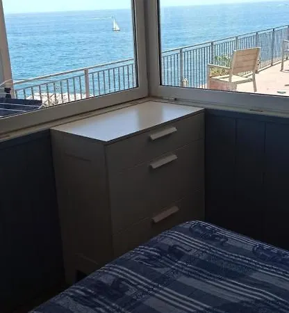 Lägenhet Sospesi Tra Cielo E Mare *