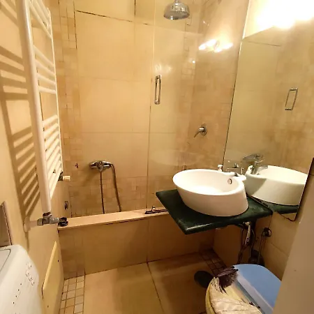 Sospesi Tra Cielo E Mare